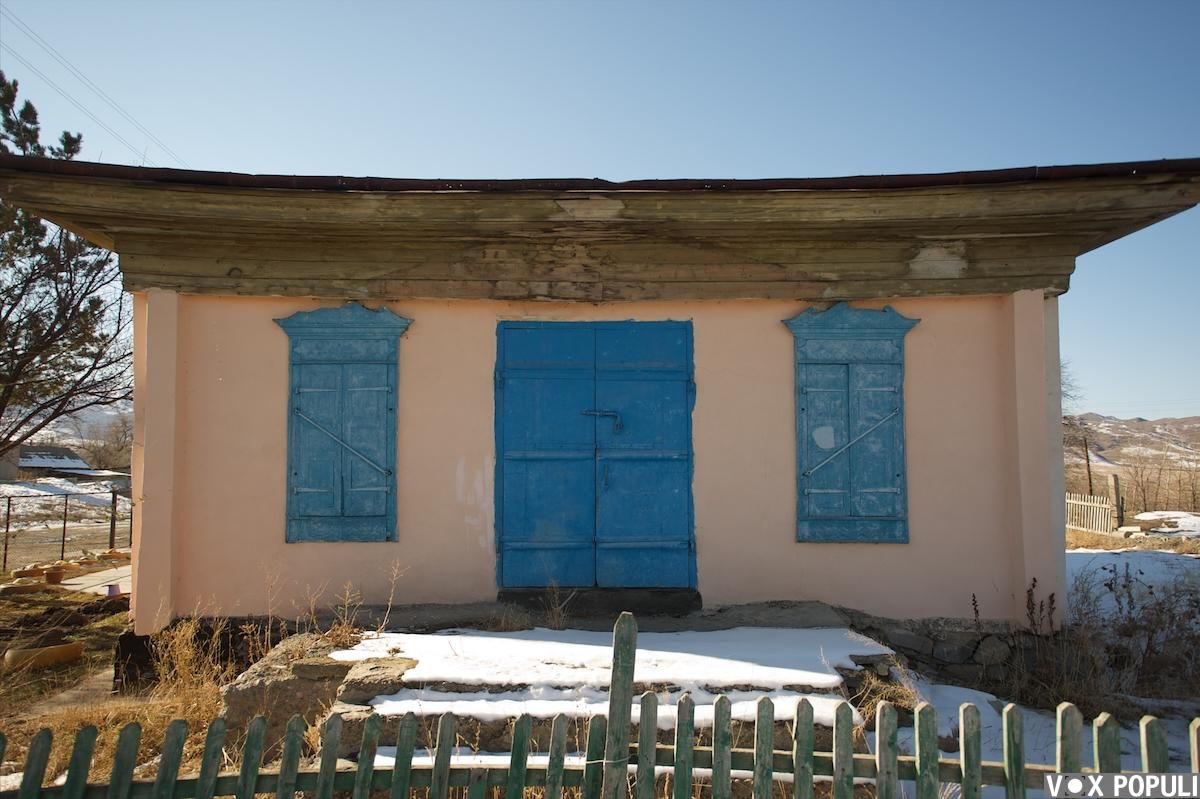 Село Капал в Жетысу: старинные дома XIX века, история купца Шаяхмета Атбасарова и восстановление архитектурного наследия, Капал, Шаяхмет Атбасаров, Жетысу, реконструкция, историческое наследие, старинная архитектура, Фатима Габитова, Шокан Уалиханов, Томас Аткинсон, Великий Капал