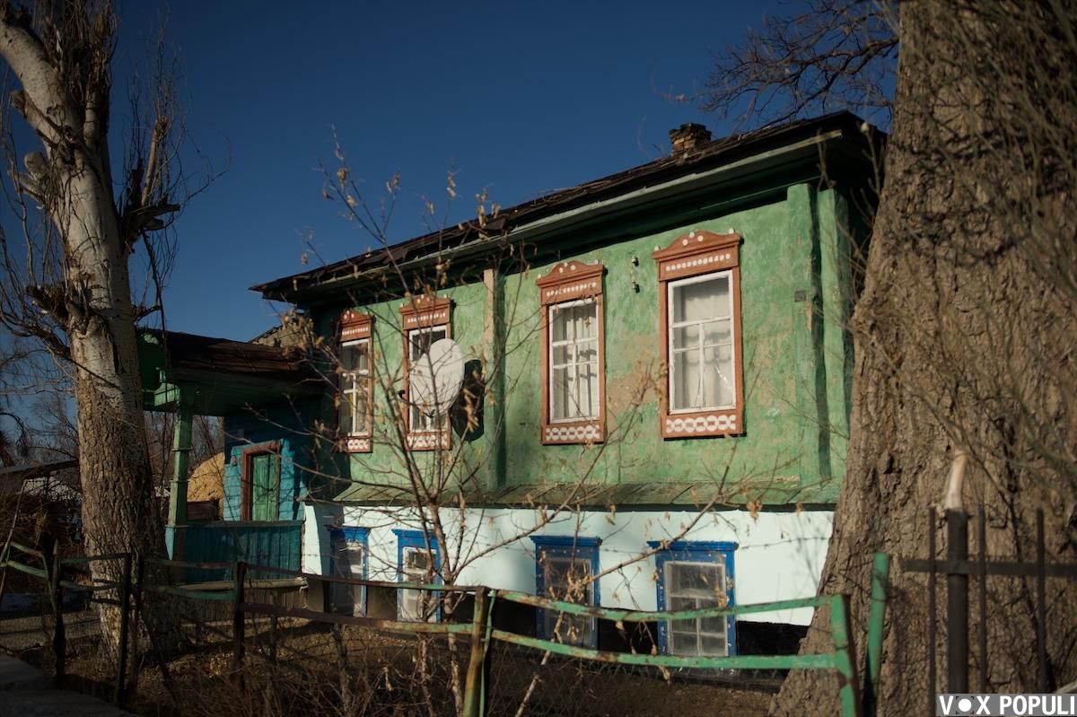 Село Капал в Жетысу: старинные дома XIX века, история купца Шаяхмета Атбасарова и восстановление архитектурного наследия, Капал, Шаяхмет Атбасаров, Жетысу, реконструкция, историческое наследие, старинная архитектура, Фатима Габитова, Шокан Уалиханов, Томас Аткинсон, Великий Капал