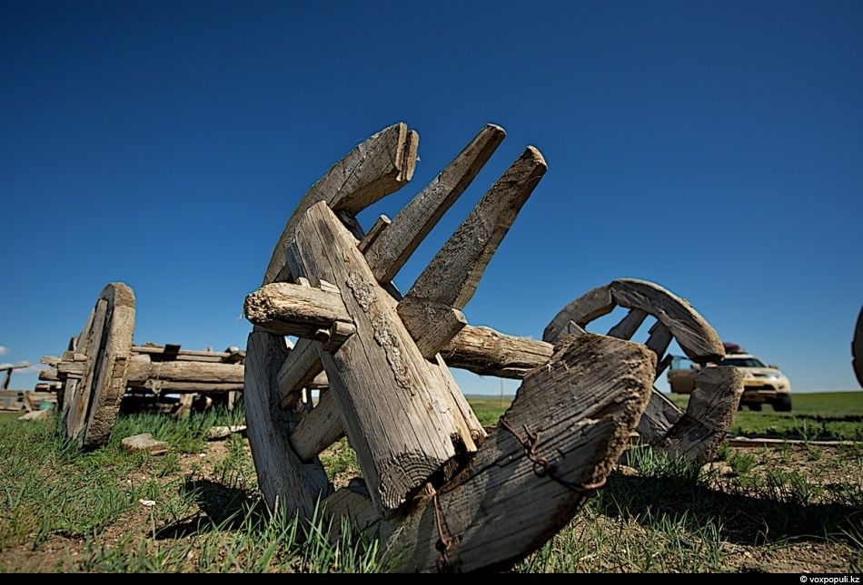 Экспедиция «По следам Чингисхана» проходит по древним местам Монголии — Каракоруму, Орхону и мемориалам великих тюркских и монгольских правителей. Монголия, Чингисхан, Каракорум, Великая степь, экспедиция, история, тюркские племена, культура, археология, Карлыгаш Нуржан, Shanger.kz
