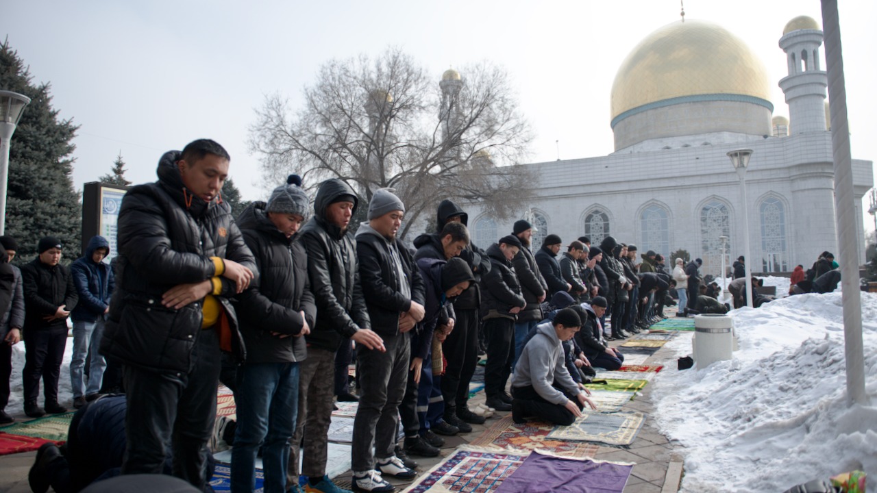 Исторические мечети Алматы: от деревянных минаретов XIV века до современных культовых сооружений города, мечети Алматы, архитектура Казахстана, ислам в Казахстане, XXII век, минарет, культовые сооружения Алматы, история Алматы, Тимур Кулибаев