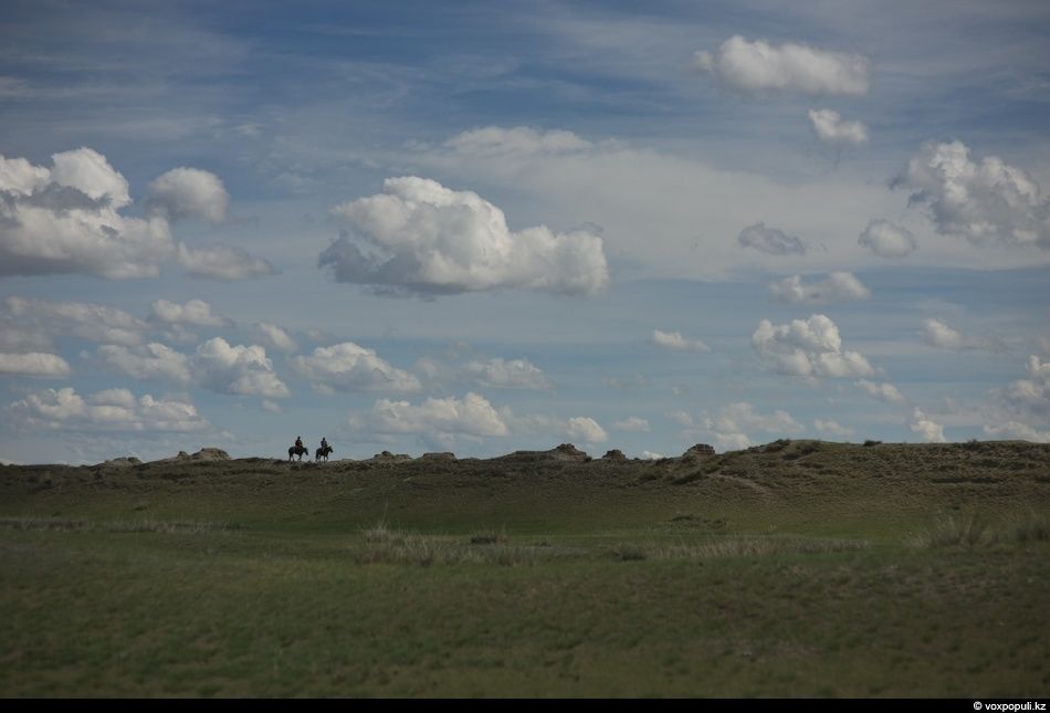 Экспедиция «По следам Чингисхана» проходит по древним местам Монголии — Каракоруму, Орхону и мемориалам великих тюркских и монгольских правителей. Монголия, Чингисхан, Каракорум, Великая степь, экспедиция, история, тюркские племена, культура, археология, Карлыгаш Нуржан, Shanger.kz