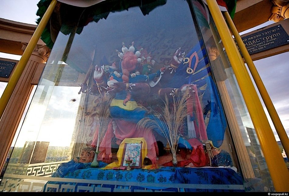 Экспедиция «По следам Чингисхана» проходит по древним местам Монголии — Каракоруму, Орхону и мемориалам великих тюркских и монгольских правителей. Монголия, Чингисхан, Каракорум, Великая степь, экспедиция, история, тюркские племена, культура, археология, Карлыгаш Нуржан, Shanger.kz