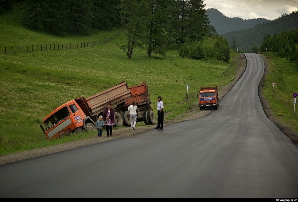 Путешествие участников экспедиции «По пути Чингисхана» по Алтайскому краю: древние курганы, села, культура алтайцев и казахов, следы великой истории. Алтайский край, экспедиция, Чингисхан, Алтай, Казахстан, Монголия, история, культура, археология, Карлыгаш Нуржан, Shanger.kz