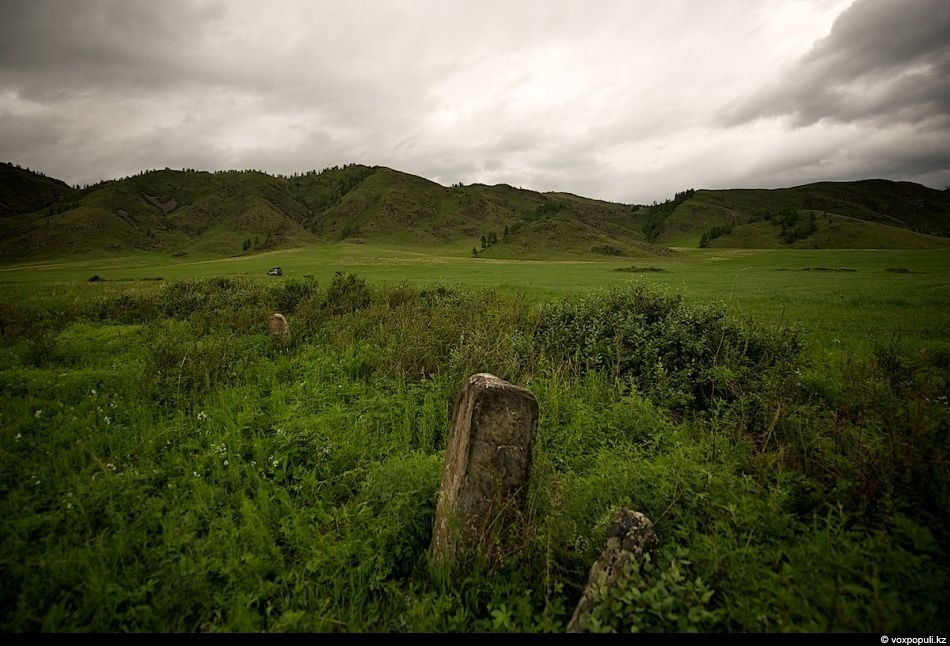 Путешествие участников экспедиции «По пути Чингисхана» по Алтайскому краю: древние курганы, села, культура алтайцев и казахов, следы великой истории. Алтайский край, экспедиция, Чингисхан, Алтай, Казахстан, Монголия, история, культура, археология, Карлыгаш Нуржан, Shanger.kz