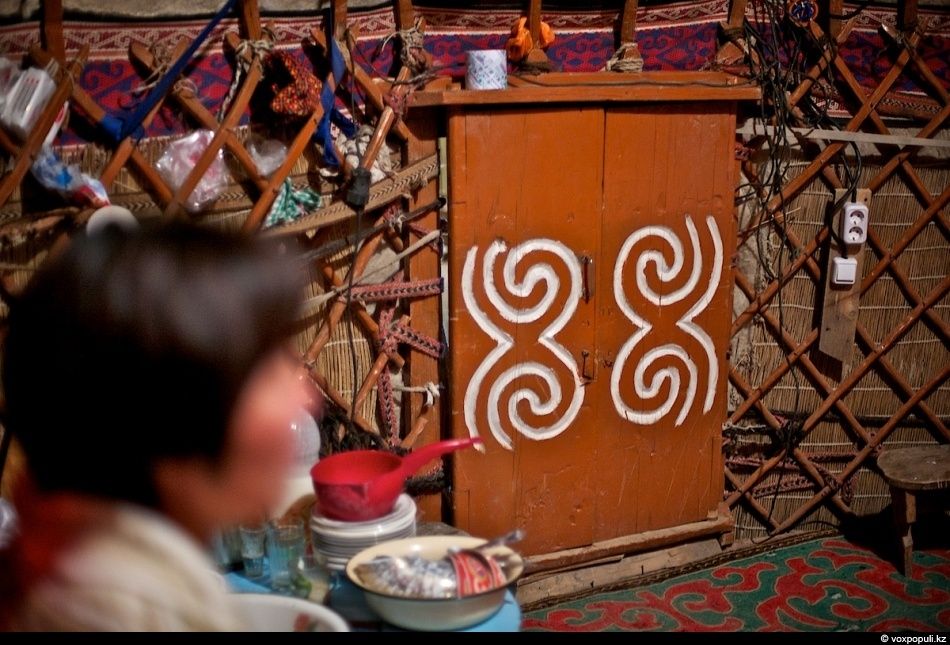 Путешествие участников экспедиции «По пути Чингисхана» по Алтайскому краю: древние курганы, села, культура алтайцев и казахов, следы великой истории. Алтайский край, экспедиция, Чингисхан, Алтай, Казахстан, Монголия, история, культура, археология, Карлыгаш Нуржан, Shanger.kz