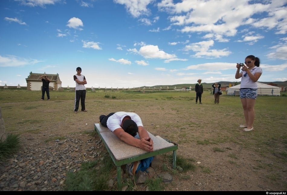 Экспедиция «По следам Чингисхана» проходит по древним местам Монголии — Каракоруму, Орхону и мемориалам великих тюркских и монгольских правителей. Монголия, Чингисхан, Каракорум, Великая степь, экспедиция, история, тюркские племена, культура, археология, Карлыгаш Нуржан, Shanger.kz