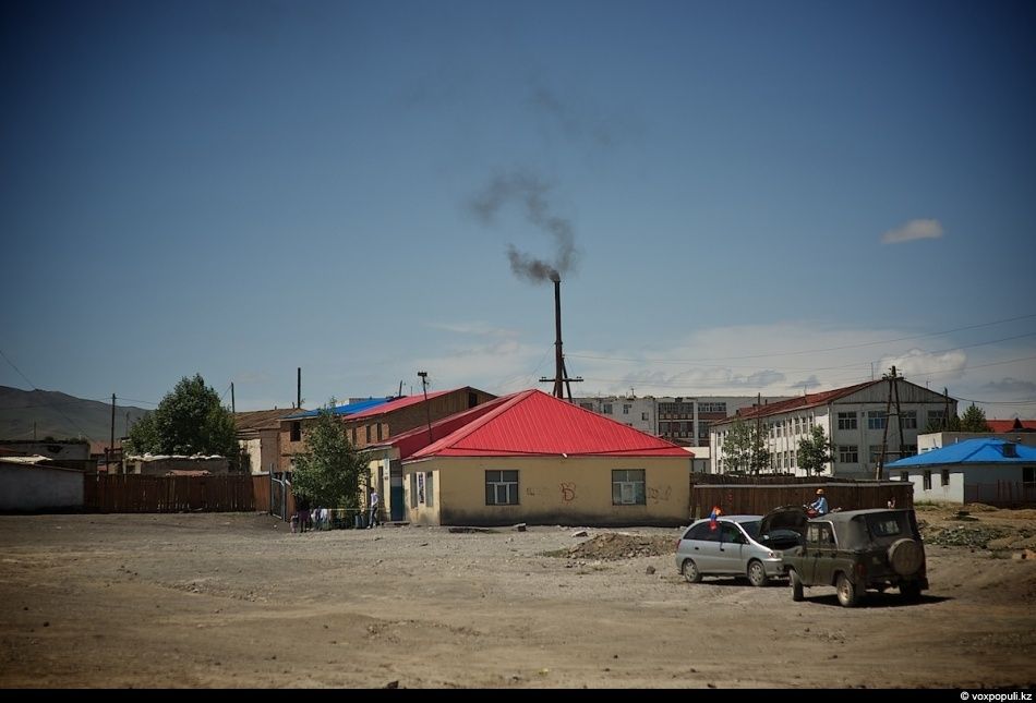 Экспедиция «По пути Чингисхана» встречается с монгольскими казахами в Баян-Өлгии, исследуя их быт, культуру и историю на древней земле кочевников. Монголия, казахи Монголии, Баян-Өлгий, Чингисхан, экспедиция, кочевая культура, этнография, история, путешествия, Карлыгаш Нуржан, Shanger.kz