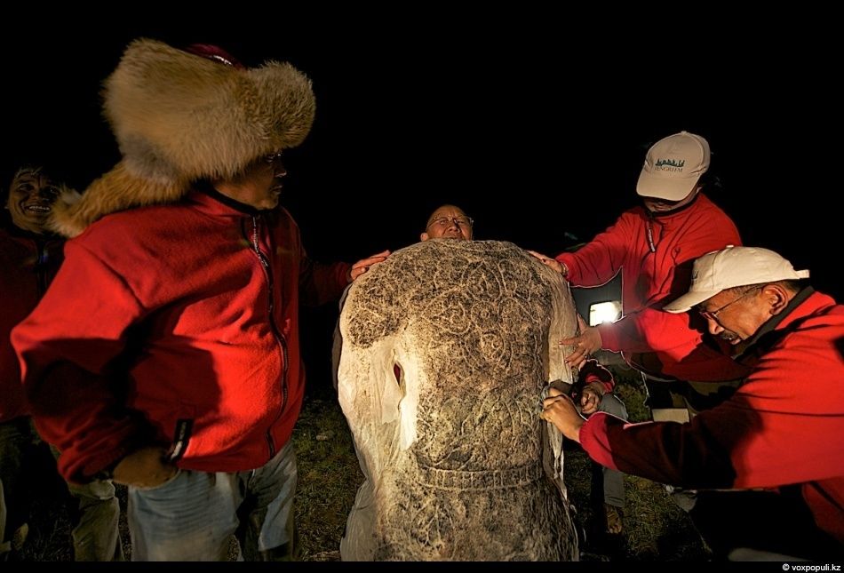 Экспедиция «По следам Чингисхана» проходит по древним местам Монголии — Каракоруму, Орхону и мемориалам великих тюркских и монгольских правителей. Монголия, Чингисхан, Каракорум, Великая степь, экспедиция, история, тюркские племена, культура, археология, Карлыгаш Нуржан, Shanger.kz