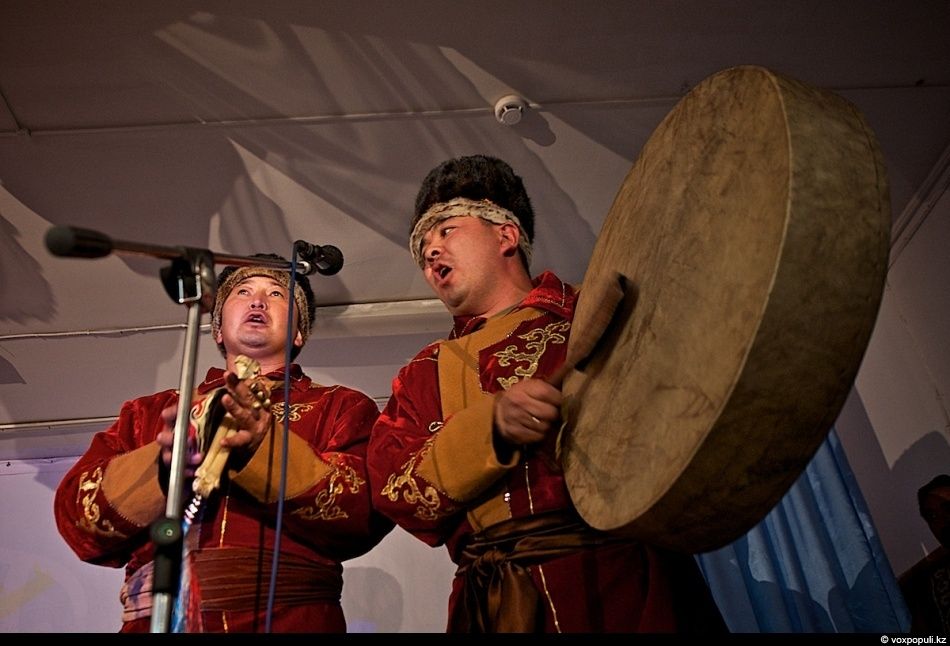 Путешествие участников экспедиции «По пути Чингисхана» по Алтайскому краю: древние курганы, села, культура алтайцев и казахов, следы великой истории. Алтайский край, экспедиция, Чингисхан, Алтай, Казахстан, Монголия, история, культура, археология, Карлыгаш Нуржан, Shanger.kz