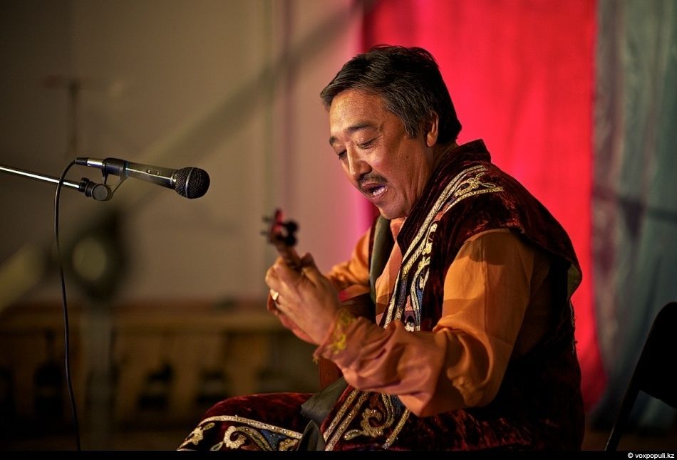 Путешествие участников экспедиции «По пути Чингисхана» по Алтайскому краю: древние курганы, села, культура алтайцев и казахов, следы великой истории. Алтайский край, экспедиция, Чингисхан, Алтай, Казахстан, Монголия, история, культура, археология, Карлыгаш Нуржан, Shanger.kz