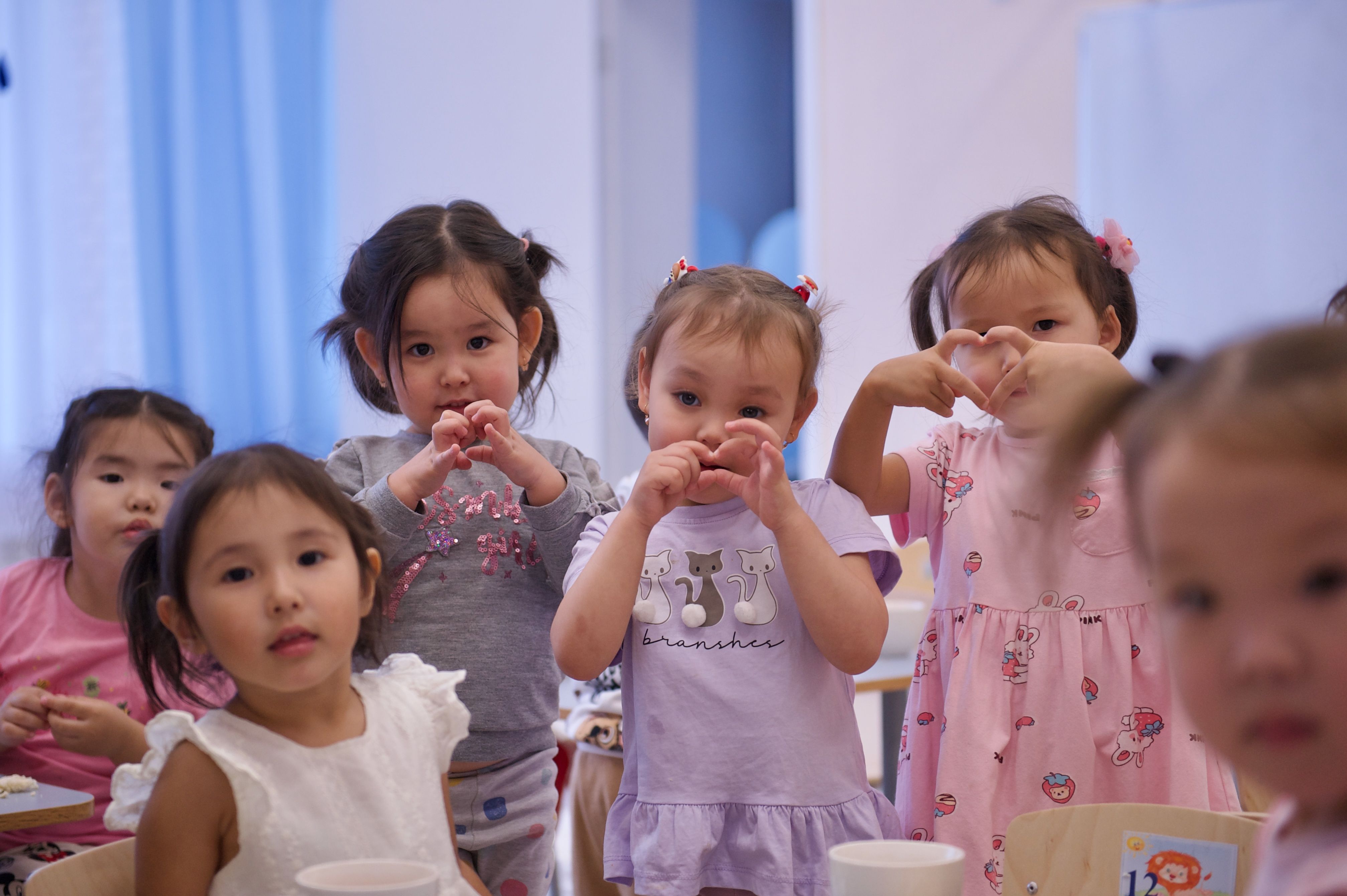 Новый детский сад «Алтын бесік» в селе Аулиеколь Костанайской области, современное пространство, прозванное «Аулиекольским Хогвартсом, детский сад Аулиеколь, Аулиекольский Хогвартс, дошкольное образование Казахстан, Костанайская область, Алтын бесік, фонд Halyk Тимура Кулибаева, социальная инфраструктура села, модернизация образования, Тимур Кулибаев