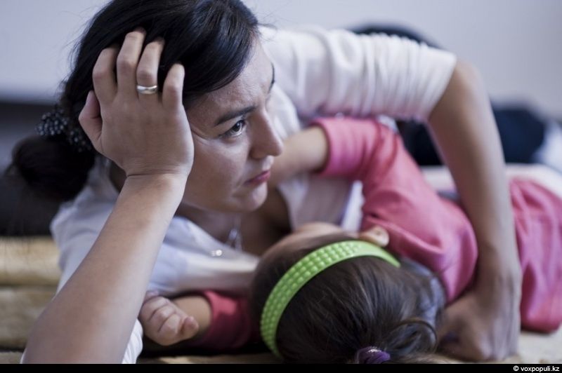 История Аманата и Меруерт — семьи, где любовь и сила духа преодолевают физические преграды, вдохновляя на веру в жизнь и надежду, любовь, семья, инвалиды, вдохновение, дети, Алматы, Арди, сила духа, равные возможности, Карлыгаш Нуржан, Shanger.kz