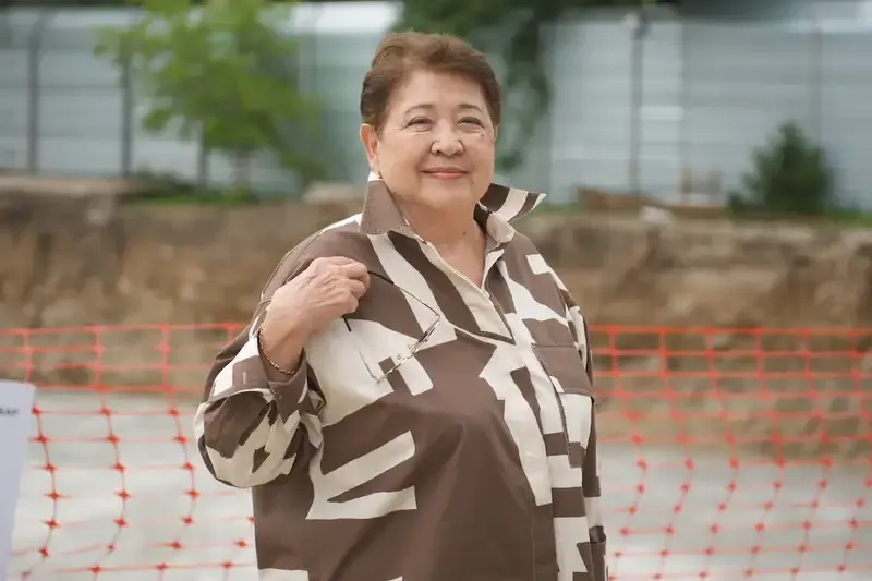 Жители Алматы вспоминают атмосферу кафе Аққу — культового места интеллигенции и дискуссий, кафе Аққу, Алматы, культовое место встреч, интеллигенция Казахстана, восстановление исторической архитектуры, городская память, центр культуры Казахстана