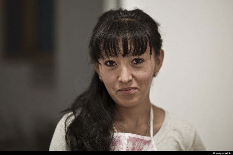 Жители села Кызылагаш вспоминают трагедию 2010 года, когда прорыв плотины уничтожил село, и рассказывают, как им удалось начать жизнь заново. Кызылагаш, наводнение 2010, восстановление, жизнь после трагедии, Аксуcкий район, помощь пострадавшим, Алматинская область, Карлыгаш Нуржан, Shanger.kz