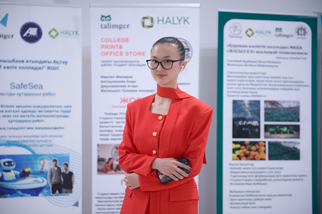 Talpyn.Halyk 2025, студенты Мангистау представляют бизнес-проекты на конкурсе программы «Тәлімгер» при поддержке Фонда Halyk Тимура Кулибаева, Talpyn.Halyk 2025, Тәлімгер, Фонд Halyk, студенческое предпринимательство, Мангистауская область, бизнес-идеи студентов, колледжи Казахстана, молодежный бизнес, социальное предпринимательство, стартапы Казахстана, образование и бизнес, поддержка молодежи, региональное развитие
