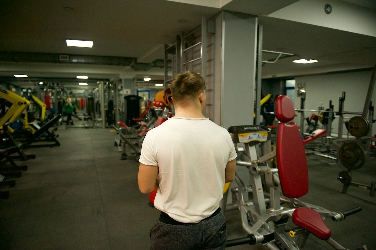 Ростислав Кобец — особенный автор с синдромом Дауна, участник проекта «Особое мнение» Huawei, фотограф и актёр инклюзивного театра, особое мнение, Ростислав Кобец, Huawei, инклюзия, синдром Дауна, особенные люди, Казахстан, фоторепортаж, социальный проект, Карлыгаш Нуржан, Shanger.kz