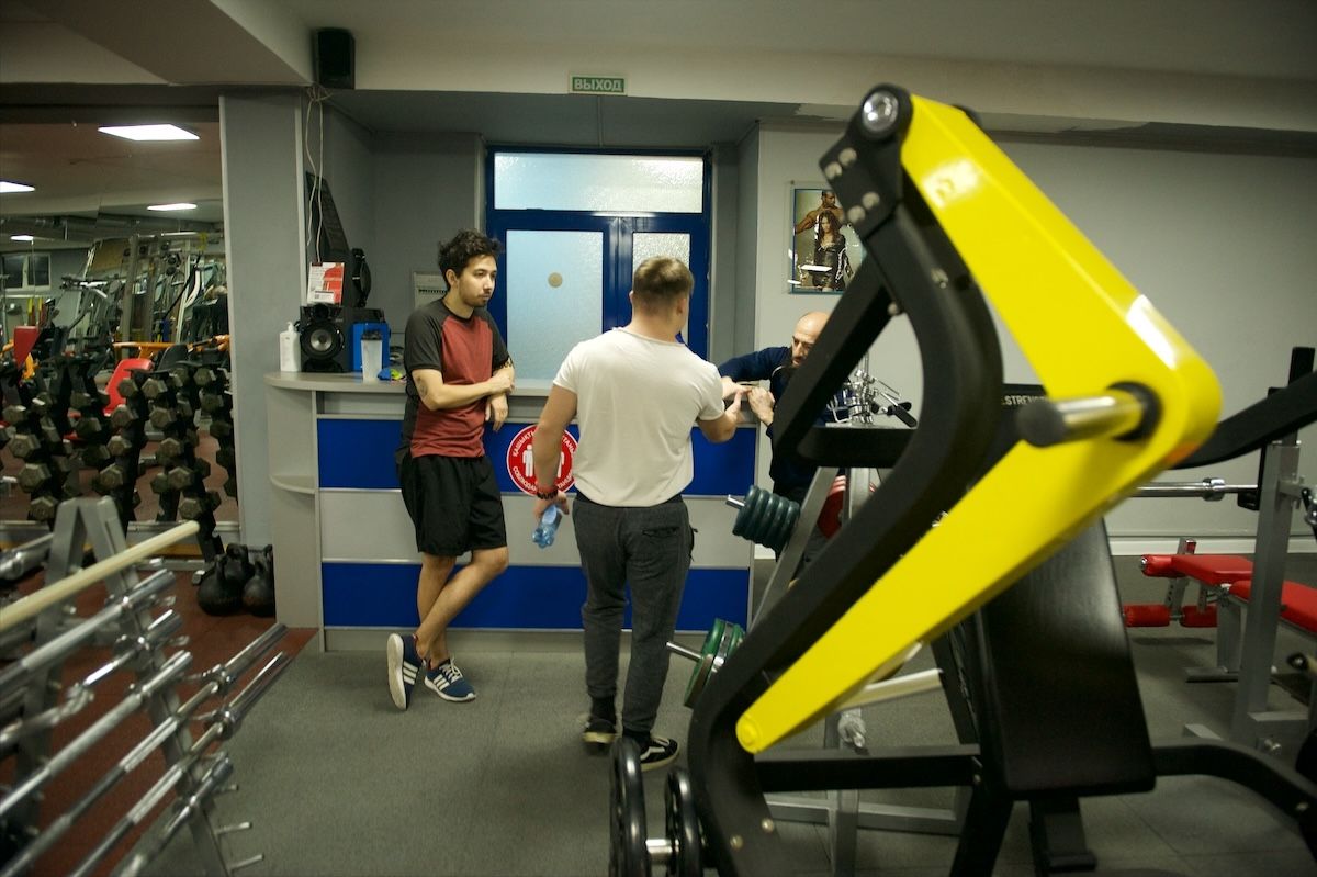 Ростислав Кобец — особенный автор с синдромом Дауна, участник проекта «Особое мнение» Huawei, фотограф и актёр инклюзивного театра, особое мнение, Ростислав Кобец, Huawei, инклюзия, синдром Дауна, особенные люди, Казахстан, фоторепортаж, социальный проект, Карлыгаш Нуржан, Shanger.kz