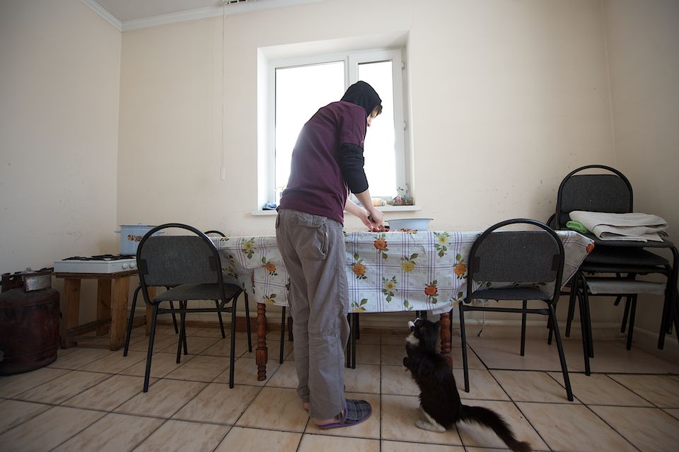 Жертвы торговли людьми и сотрудники центра «Комек» в Астане, оказывающие им юридическую, медицинскую и психологическую помощь, торговля людьми, рабство, центр Комек, Астана, Анна Рыль, социальные проблемы, права человека, жертвы эксплуатации, Казахстан, Shanger.kz