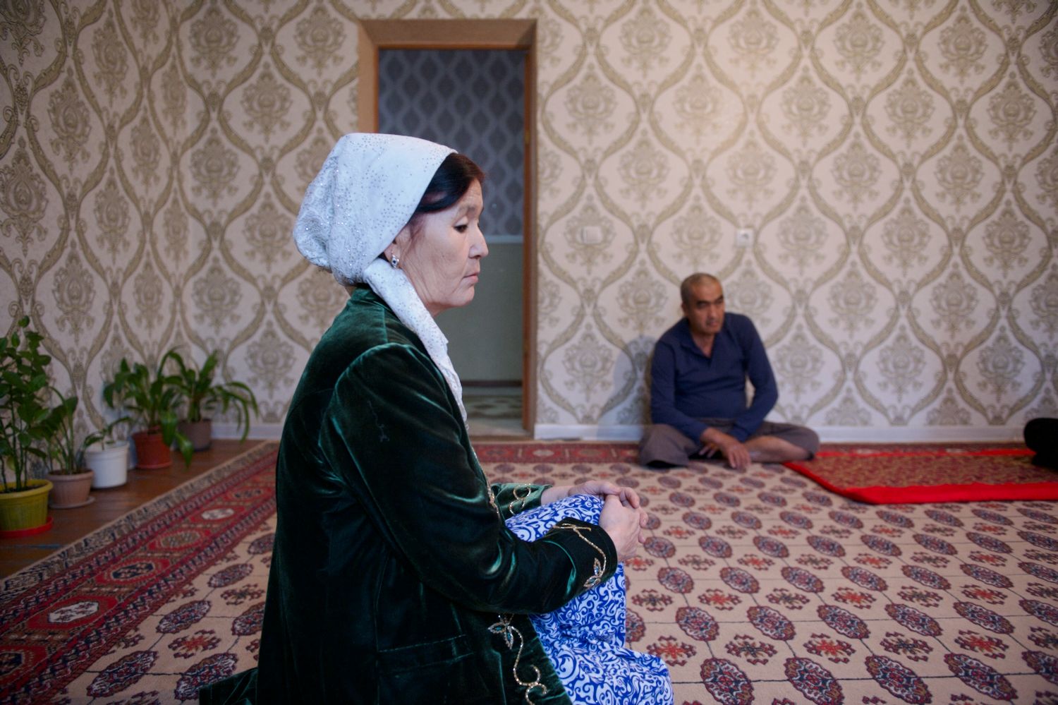 Кандасы в селе Батыр Мангистауской области — семьи этнических казахов, вернувшихся на историческую родину, кандасы, оралманы, возвращение на родину, этнические казахи, Мангистауская область, село Батыр, Мунайлинский район, ашаршылық, голодомор 1930-х, репатриация казахов, казахская диаспора, Туркменистан, Узбекистан, Каракалпакстан, Иран, Афганистан, история переселения, память поколений, шежіре, казахские традиции, шөбере, земля предков, идентичность