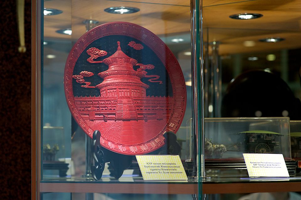 Закулисье работы депутатов Мажилиса Парламента Казахстана, заседания, комитеты и парламентская жизнь, Мажилис, Парламент Казахстана, депутаты, законотворчество, Астана, парламентская жизнь, Карлыгаш Нуржан, Shanger.kz