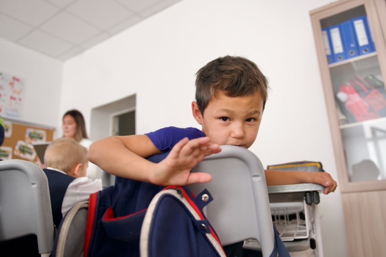 Ybyrai mektebi, сельское образование, инновационная школа, Восточный Казахстан, Құлынжон, образование в селе, педагогические инновации, Айдын Рахимбаев, Aralbek Berikuly, развитие регионов, человеческий капитал, казахстанская школа будущего. Школа «Ybyrai mektebi» в селе Құлынжон Восточного Казахстана — пример того, как инновационный подход и сильная команда педагогов меняют качество сельского образования.