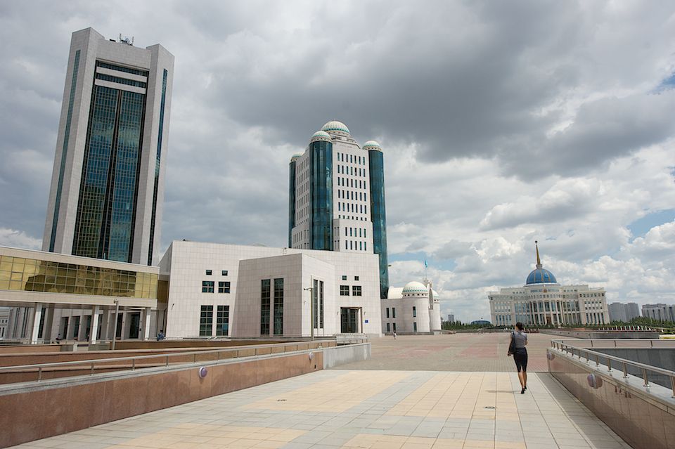 Закулисье работы депутатов Мажилиса Парламента Казахстана, заседания, комитеты и парламентская жизнь, Мажилис, Парламент Казахстана, депутаты, законотворчество, Астана, парламентская жизнь, Карлыгаш Нуржан, Shanger.kz