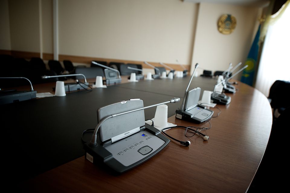 Закулисье работы депутатов Мажилиса Парламента Казахстана, заседания, комитеты и парламентская жизнь, Мажилис, Парламент Казахстана, депутаты, законотворчество, Астана, парламентская жизнь, Карлыгаш Нуржан, Shanger.kz