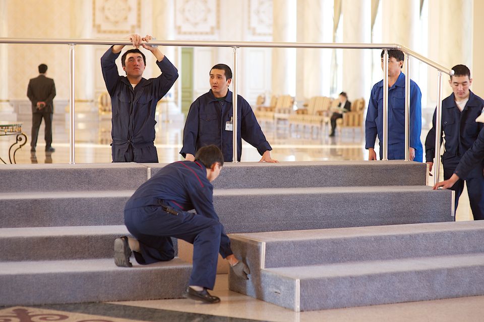 Президентский дворец Акорда, внутренние залы, переговорные, зимний сад и рабочие помещения Администрации Президента Казахстан, акорда, президент Казахстана, резиденция президента, дворец, Астана, архитектура, администрация президента, фоторепортаж, Казахстан, Shanger.kz, Карлыгаш Нуржан, Карла Нур