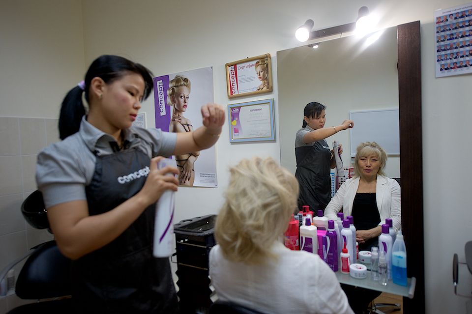 Закулисье работы депутатов Мажилиса Парламента Казахстана, заседания, комитеты и парламентская жизнь, Мажилис, Парламент Казахстана, депутаты, законотворчество, Астана, парламентская жизнь, Карлыгаш Нуржан, Shanger.kz