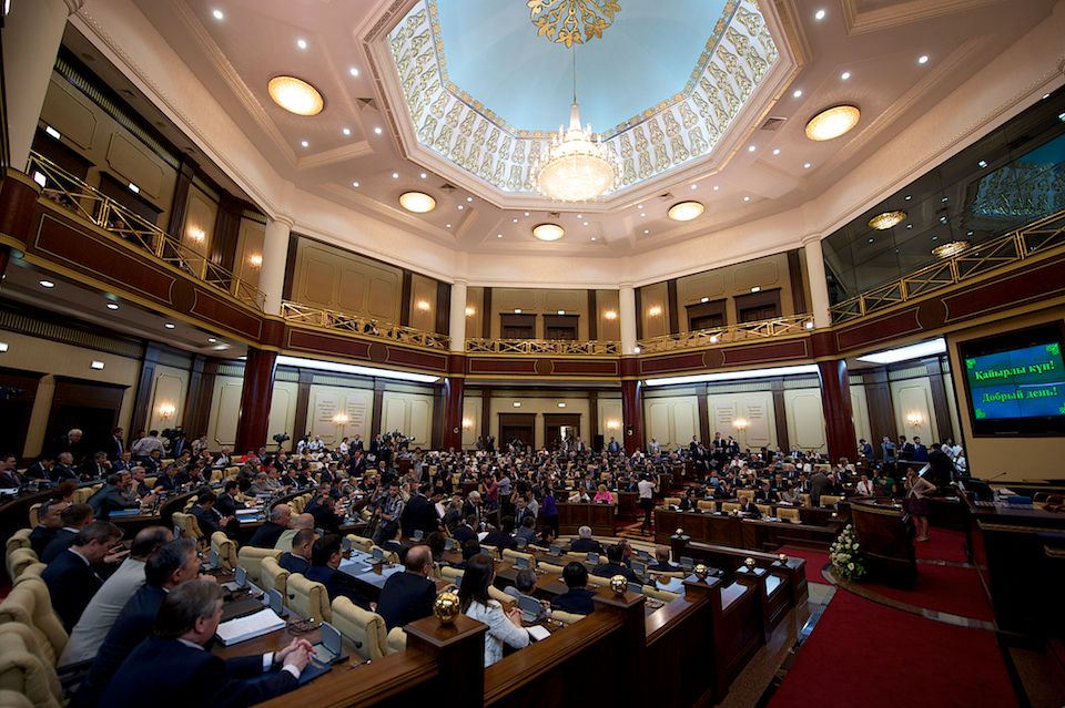 Закулисье работы депутатов Мажилиса Парламента Казахстана, заседания, комитеты и парламентская жизнь, Мажилис, Парламент Казахстана, депутаты, законотворчество, Астана, парламентская жизнь, Карлыгаш Нуржан, Shanger.kz