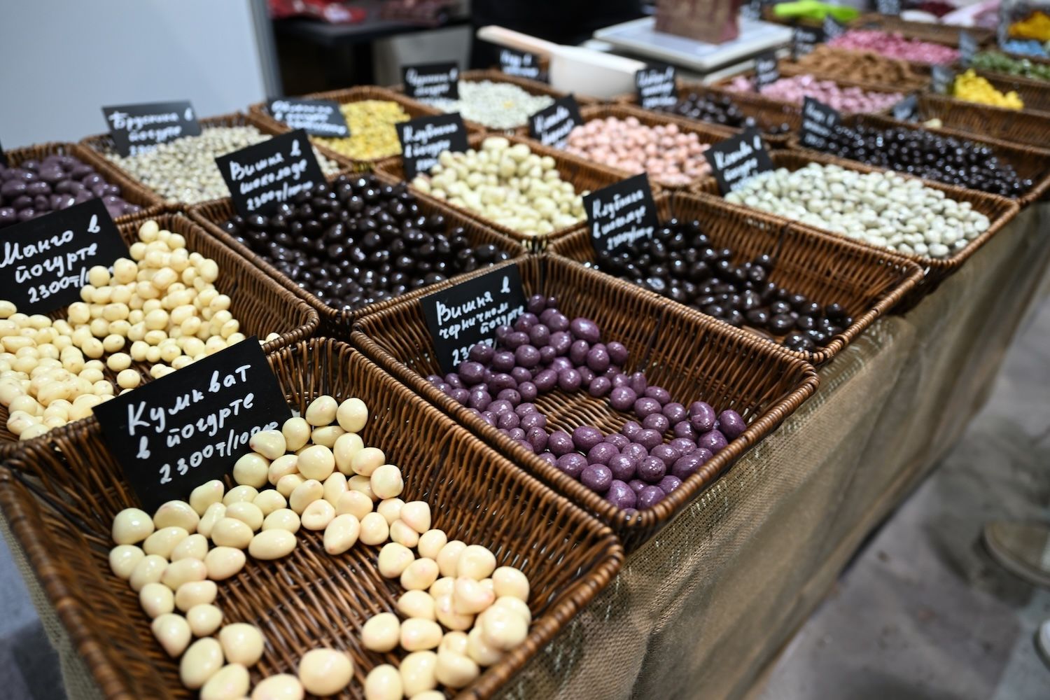 Астанадағы Astana Coffee Expo 2026 көрмесінен фоторепортаж: баристалар, қуырушылар, халықаралық қатысушылар, кофе және bubble tea. Astana Coffee Expo 2026, Қазақстандағы кофе, кофе мәдениеті, бариста, specialty coffee, кофе қуыру, Астана, Қазақстан, HoReCa, bubble tea, фоторепортаж