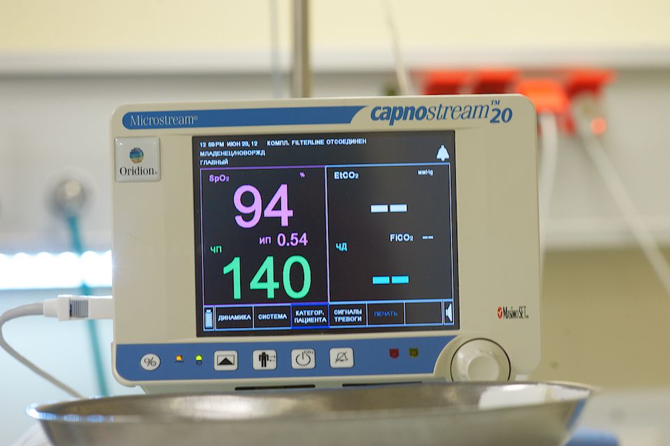Врачи-неонатологи и медсёстры роддома №3 в Астане выхаживают недоношенных детей весом от 500 граммов, используя современные методы лечения и заботу, неонатология, недоношенные дети, роддом №3, медицина Казахстана, здоровье новорождённых, Астана, Карлыгаш Нуржан, Shanger.kz