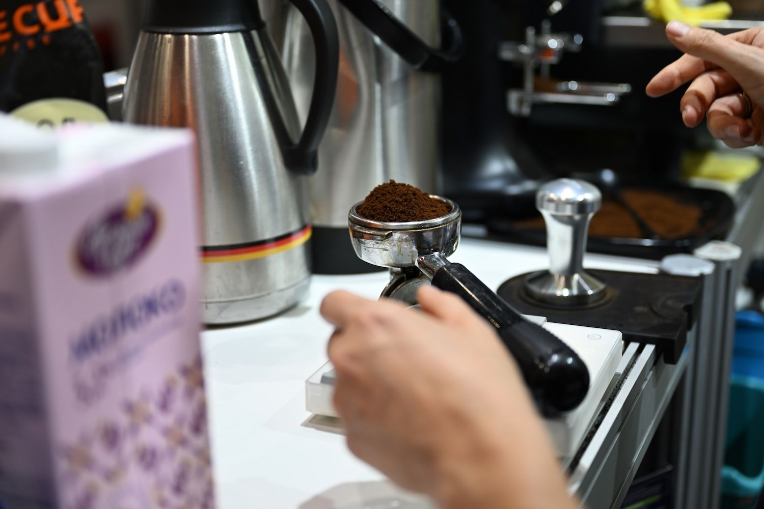 Астанадағы Astana Coffee Expo 2026 көрмесінен фоторепортаж: баристалар, қуырушылар, халықаралық қатысушылар, кофе және bubble tea. Astana Coffee Expo 2026, Қазақстандағы кофе, кофе мәдениеті, бариста, specialty coffee, кофе қуыру, Астана, Қазақстан, HoReCa, bubble tea, фоторепортаж
