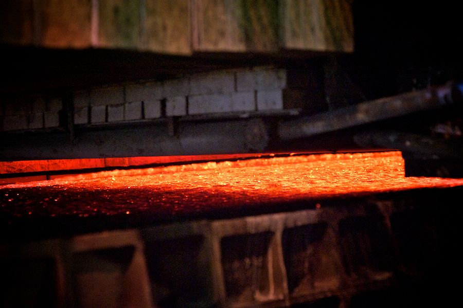 Производство стали на металлургическом комбинате «АрселорМиттал Темиртау»: добыча руды, плавка, прокат и жизнь металлургов Казахстана, АрселорМиттал Темиртау, металлурги, сталь, производство, Казахстан, завод, металлургический комбинат, промышленность, рабочие, Shanger.kz, Карлыгаш Нуржан