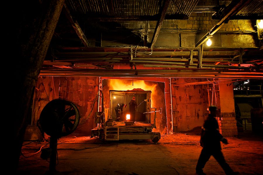 Производство стали на металлургическом комбинате «АрселорМиттал Темиртау»: добыча руды, плавка, прокат и жизнь металлургов Казахстана, АрселорМиттал Темиртау, металлурги, сталь, производство, Казахстан, завод, металлургический комбинат, промышленность, рабочие, Shanger.kz, Карлыгаш Нуржан