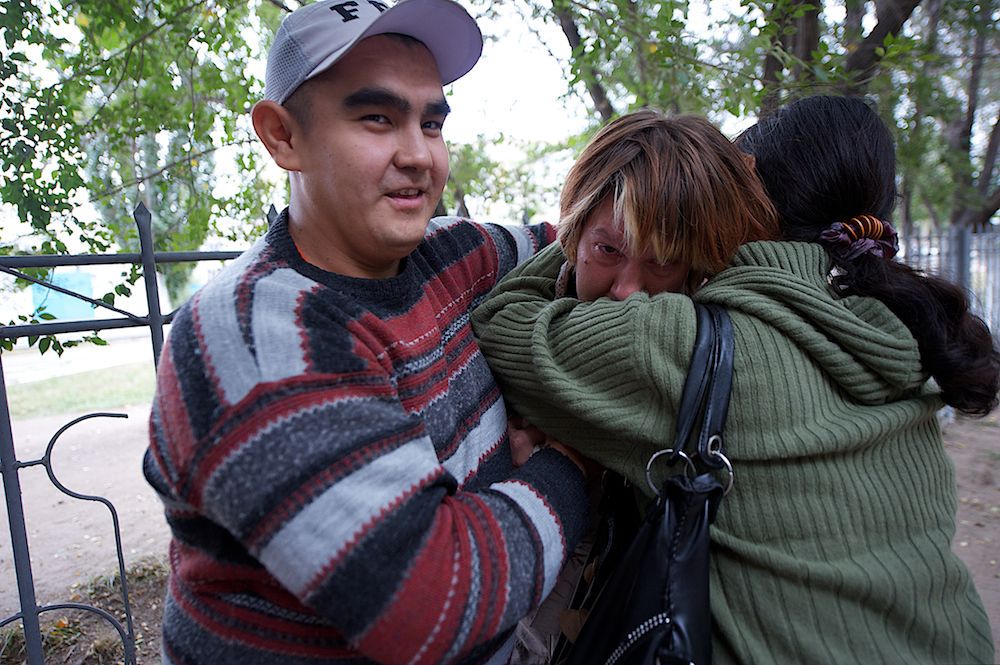 Пациенты павлодарского клубного дома «Альрами» на занятиях по реабилитации и общению, ментальное здоровье, психоневрология, клубный дом Альрами, социальная реабилитация, Павлодар, Казахстан, Карлыгаш Нуржан, Shanger.kz