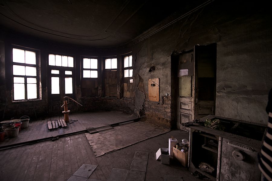 Дом для людей с ограниченными возможностями в Алматы, построенный по международным стандартам с пандусами, лифтами и адаптированными квартирами, инвалиды, жильё, Алматы, социальный проект, архитектура без барьеров, АРДИ, доступная среда, Казахстан, Карлыгаш Нуржан, Shanger.kz