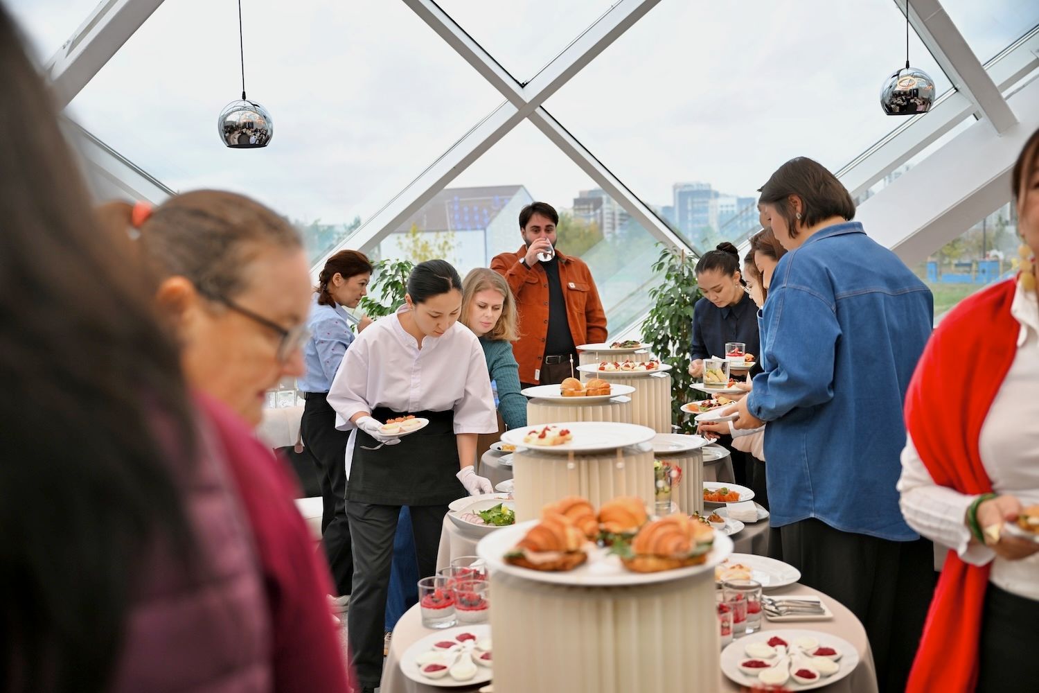 Nazarbayev University-дегі Өnergy Kitchen, тағам мәзірі зерттеушілермен бірге әзірленетін кеңістік. Өnergy Kitchen, Nazarbayev University, тамақтану, дербестендірілген тамақтану, тағам зерттеулері, Астана, NutrIX 2026