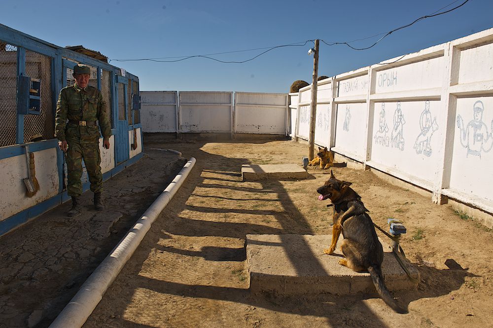 Пограничники Казахстана на ночном посту: жизнь, служба и охрана границы с Китаем]6 граница Казахстана, пограничники, служба, безопасность, армия, Челах, Аркан-Керген, восточный Казахстан, военные, Shanger.kz, Карлыгаш Нуржан