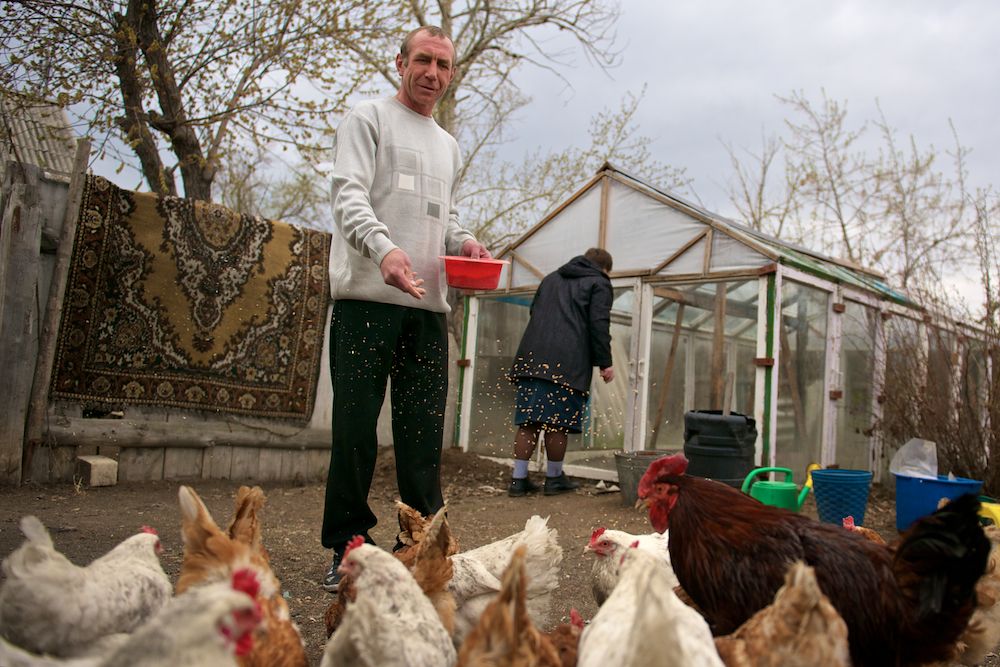 Бывшие осужденные Казахстана, проходящие ресоциализацию и адаптацию к жизни после тюрьмы в реабилитационных центрах и приютах, тюремная реформа, ресоциализация, бывшие осужденные, пробация, PRI, реабилитационные центры, Павлодар, Караганда, Карлыгаш Нуржан, Shanger.kz