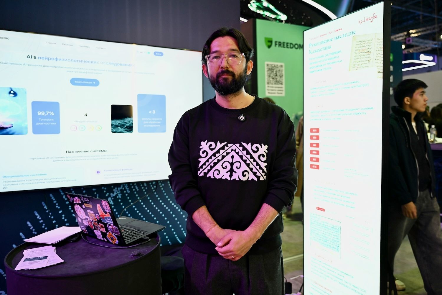 Астанада өткен AI & Digital Bridge 2026 — жасанды интеллект пен цифрлық технологиялар жобаларының көрмесі, AI & Digital Bridge 2026, жасанды интеллект, цифрлық технологиялар, Astana Hub, стартаптар, Қазақстан, Астана, Halyk Bank, Nazarbayev University, Astana IT University