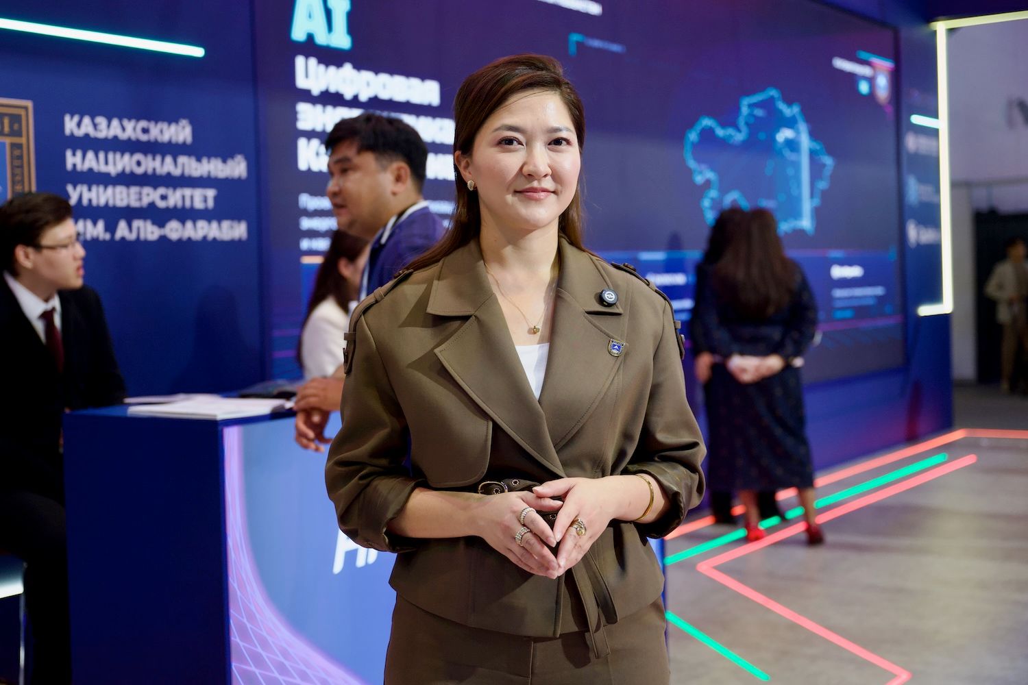 Астанада өткен AI & Digital Bridge 2026 — жасанды интеллект пен цифрлық технологиялар жобаларының көрмесі, AI & Digital Bridge 2026, жасанды интеллект, цифрлық технологиялар, Astana Hub, стартаптар, Қазақстан, Астана, Halyk Bank, Nazarbayev University, Astana IT University