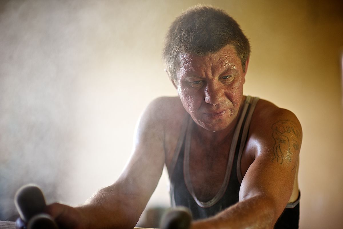 Мараловоды Катон-Карагайского района Восточного Казахстана проводят весеннюю резку пант — молодые рога маралов, из которых изготавливают ценные лечебные препараты. Панты, мараловодство, Катон-Карагай, Восточный Казахстан, маралы, традиции животноводства, экотуризм, пантогематоген, Карлыгаш Нуржан, Shanger.kz