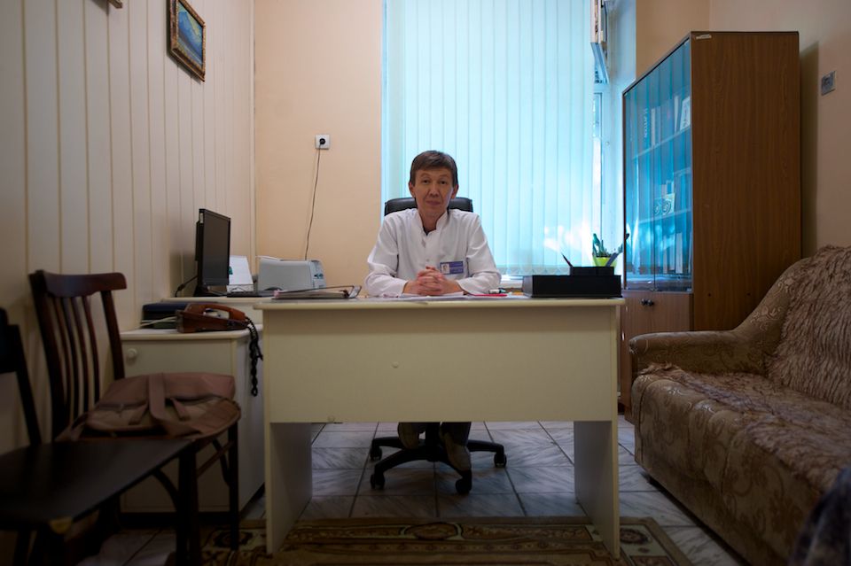 Детская хирургия Алматы: врачи спасают малышей, проглотивших инородные предметы, и предупреждают родителей об опасности повседневных вещей, детская больница, Алматы, хирургия, медицина, безопасность детей, инородные тела, врачи, дети, Карлыгаш Нуржан, Shanger.kz