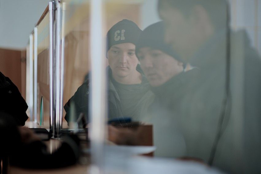 Американский волонтер Джонатан Рибел преподает английский язык в селе Шаульдер Южно-Казахстанской области, осваивает казахский язык и сельский быт, Джонатан Рибел, Корпус мира, село Шаульдер, английский язык, Казахстан, волонтер, сельская школа, Карлыгаш Нуржан, Shanger.kz