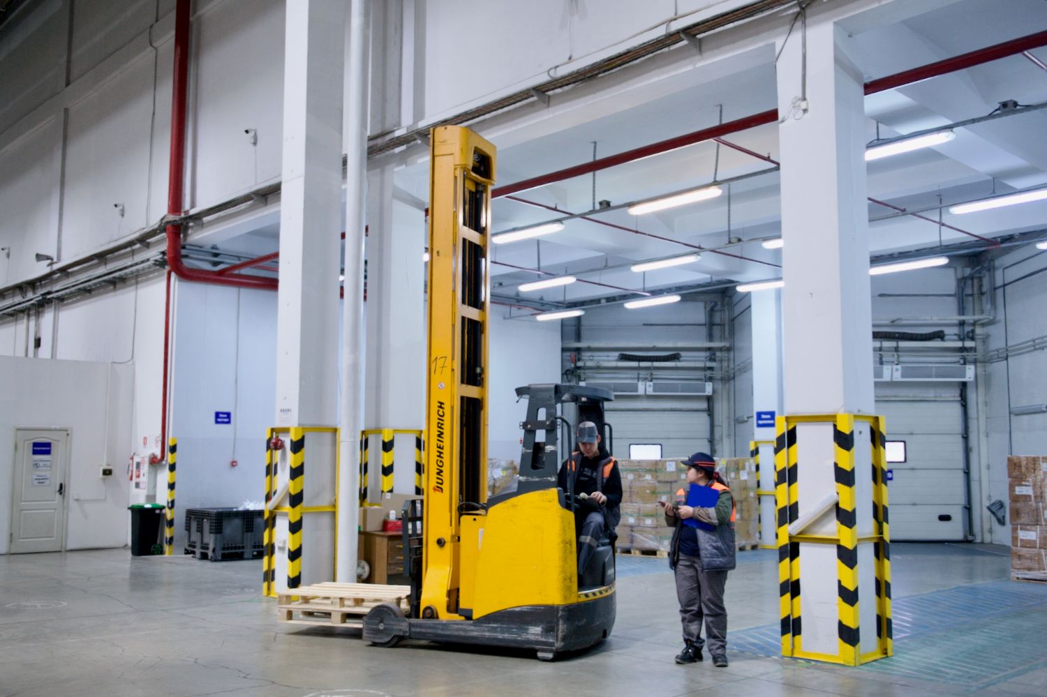 Алматыдағы ALG Company қойма кешені: GDP стандарты бойынша дәрілік партияларды қабылдау, бақылау және жөнелту, ALGCompany, Shangerkz, Алматы, фармацевтика, фармлогистика, қойма, А_санатты_қойма, GDP, GoodDistributionPractice, дистрибуция, жеткізілім, импорт, қадағаланушылық, таңбалау, DataMatrix, агрегация, WMS, температуралық_бақылау, суық_тізбек, провизорлар, дәріханалар, ауруханалар, ОрталықАзия, Тимур_Құлыбаев