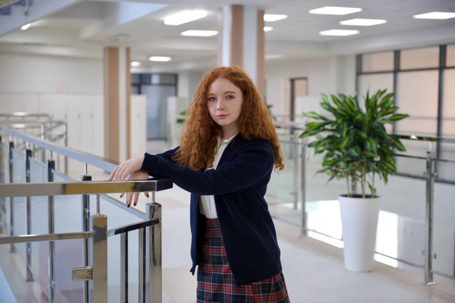 Новое здание международной школы Мирас, современное обучение по программе IB, лаборатории, ученики и атмосфера развития — фоторепортаж Shanger.kz