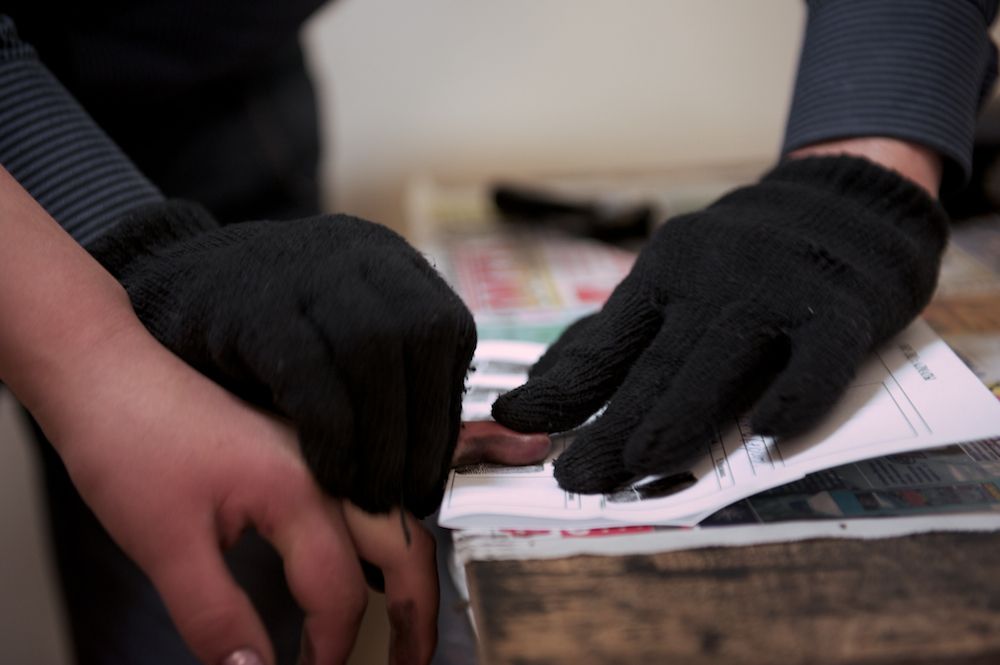 Рейд полиции Алматы по притонам: история девушек, оказавшихся в мире проституции, и взгляд изнутри на теневую сторону города, проституция, Алматы, рейд полиции, общество, женщины, сексуальное рабство, УБОП, Казахстан, Карлыгаш Нуржан, Shanger.kz