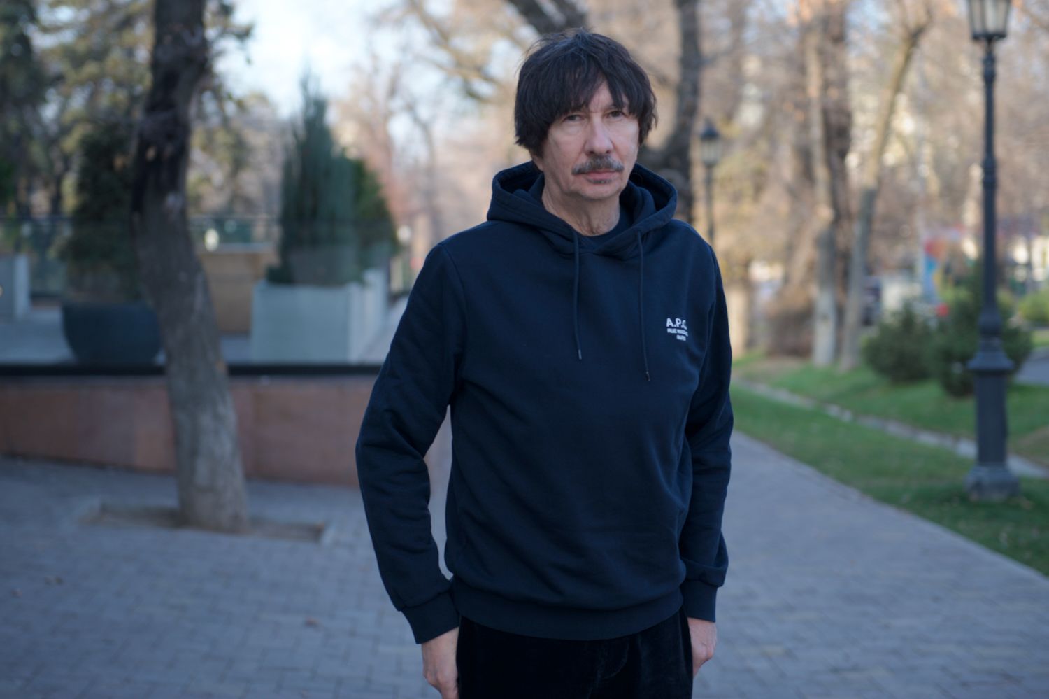 авторское право Казахстан, цифровизация авторских прав, авторские общества, KazAK, непрозрачность распределения, теневой рынок, креативная экономика, музыкальная индустрия, композиторы Казахстана, Байгали Серкебаев, Иван Бреусов, Темирлан Тулегенов, нарушение авторских прав, авторские гонорары, шоу-бизнес Казахстан, стриминговые платформы, караоке бизнес, коррупция в авторских обществах, фоторепортаж, журналистское расследование