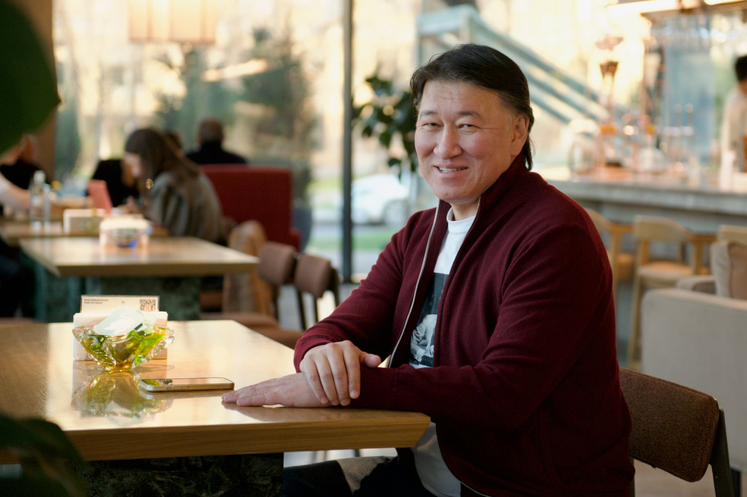 авторское право Казахстан, цифровизация авторских прав, авторские общества, KazAK, непрозрачность распределения, теневой рынок, креативная экономика, музыкальная индустрия, композиторы Казахстана, Байгали Серкебаев, Иван Бреусов, Темирлан Тулегенов, нарушение авторских прав, авторские гонорары, шоу-бизнес Казахстан, стриминговые платформы, караоке бизнес, коррупция в авторских обществах, фоторепортаж, журналистское расследование